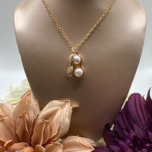 Gold Peanut Necklace Cream Pearl & Crystal Accent Gold Chain NEW!